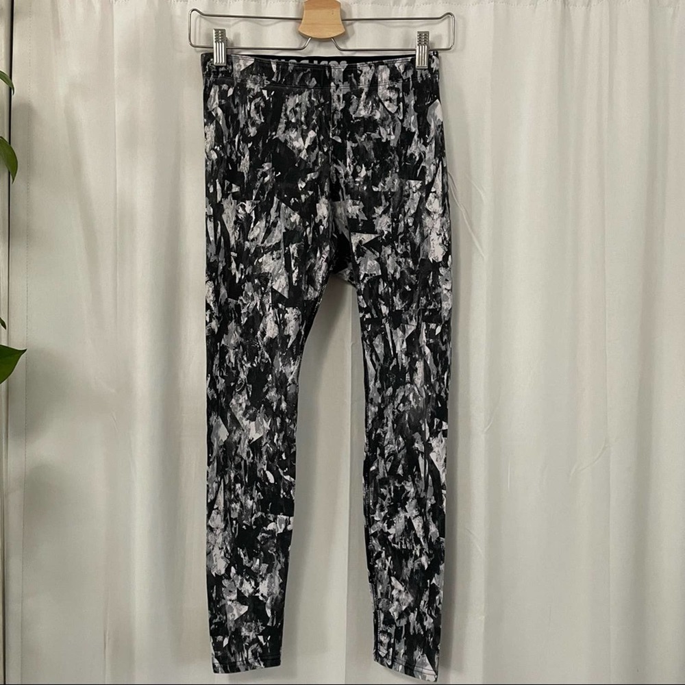 Nike just do it women leggings size small